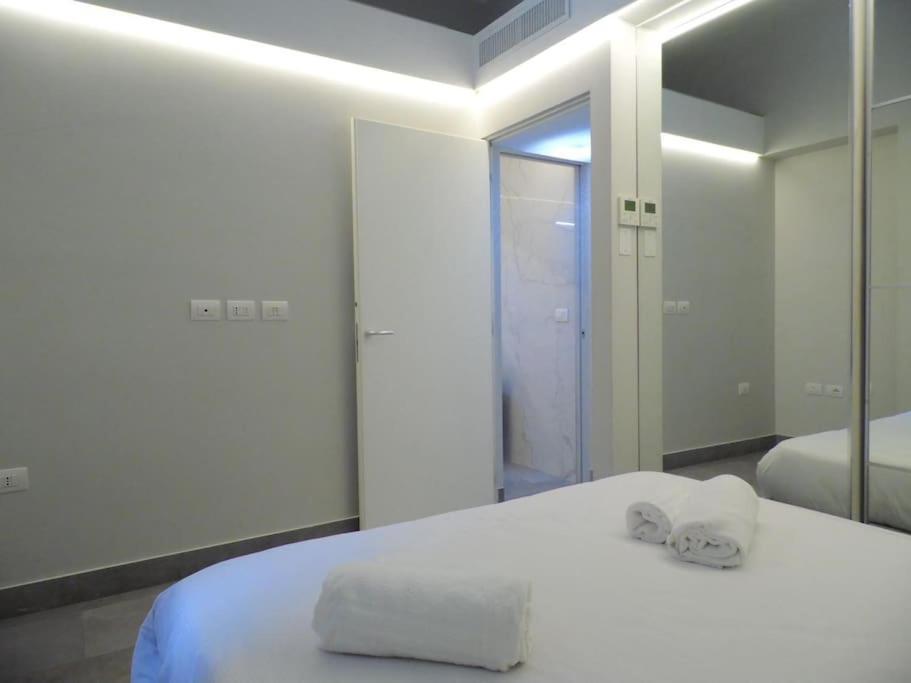 Isola Apartment Pastrengo Milánó Kültér fotó